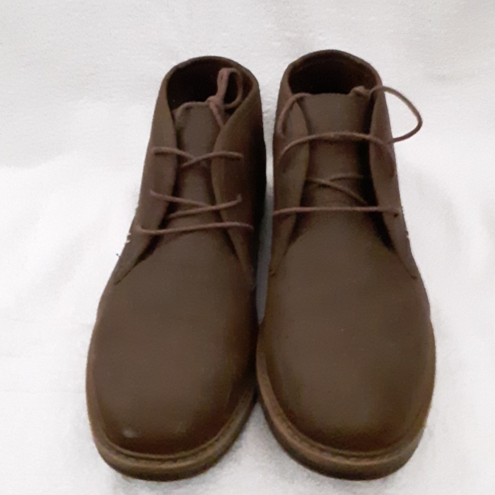 Mens boots.